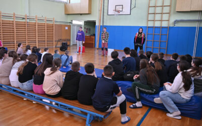 Kazališna predstava – Raspucavanje