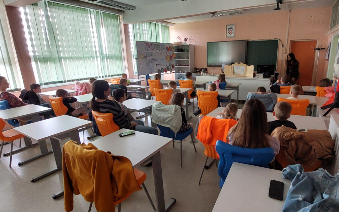 Dan hrvatske knjige, Svjetski dan knjige i pripovijedanje kamišibaji